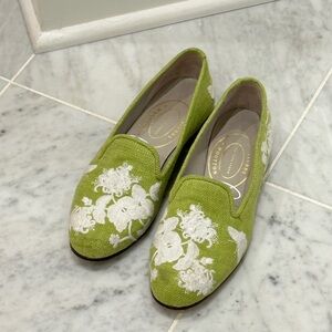 Stubbs and Wootton lime green embroidered loafers 8